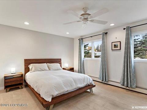 6741 Pickwick Pl, Anchorage, AK 99504 photo 15