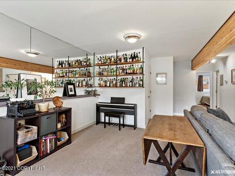 6741 Pickwick Pl, Anchorage, AK 99504 photo 24