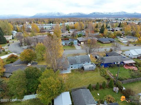 2944 Emory St, Anchorage, AK 99508 photo 3