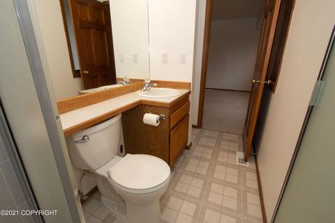 18333 Cache Creek Cir, Eagle River, AK 99577 photo 16