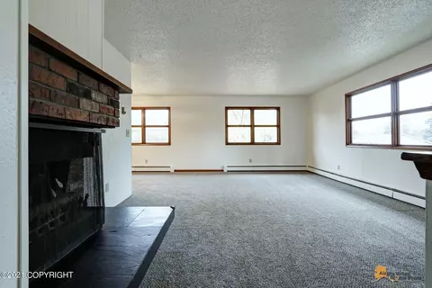 6806 E 16th Ave, Anchorage, AK 99504 photo 6