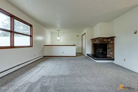 6806 E 16th Ave, Anchorage, AK 99504 photo 9