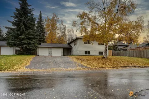 6806 E 16th Ave, Anchorage, AK 99504 photo 2