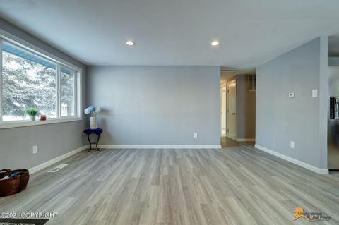 6000 Miley Dr, Anchorage, AK 99504 photo 8