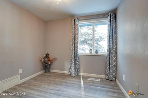 6000 Miley Dr, Anchorage, AK 99504 photo 28