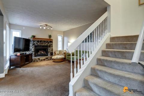 18538 S Kanaga Loop, Eagle River, AK 99577 photo 6