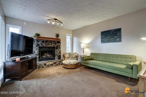 18538 S Kanaga Loop, Eagle River, AK 99577 photo 7