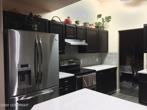 8081 Berry Patch Dr, Anchorage, AK 99502 photo 3