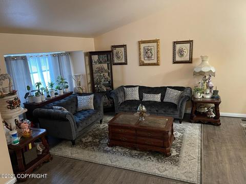 8081 Berry Patch Dr, Anchorage, AK 99502 photo 4