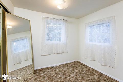 928 E 9th Ave, Anchorage, AK 99501 photo 8