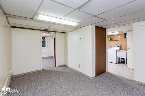 928 E 9th Ave, Anchorage, AK 99501 photo 15