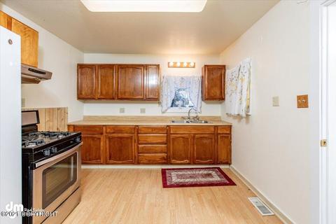928 E 9th Ave, Anchorage, AK 99501 photo 7