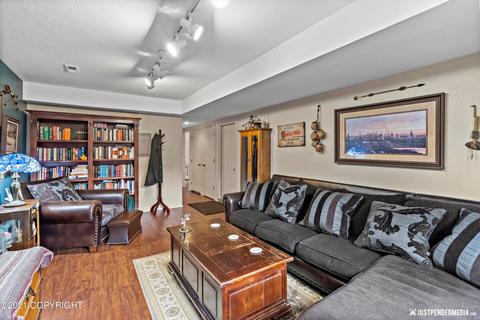 9632 Nizki Cir, Eagle River, AK 99577 photo 33