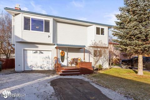 9020 Lance Cir, Anchorage, AK 99502 photo 1