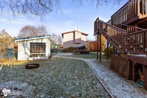 9020 Lance Cir, Anchorage, AK 99502 photo 21