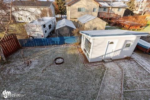 9020 Lance Cir, Anchorage, AK 99502 photo 23