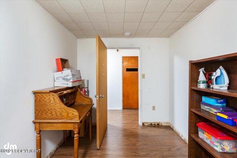 4535 E 8th Ave, Anchorage, AK 99508 photo 22