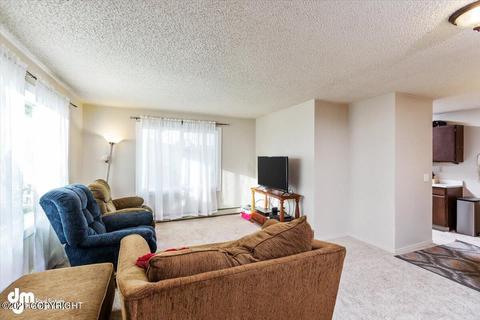 4535 E 8th Ave, Anchorage, AK 99508 photo 6
