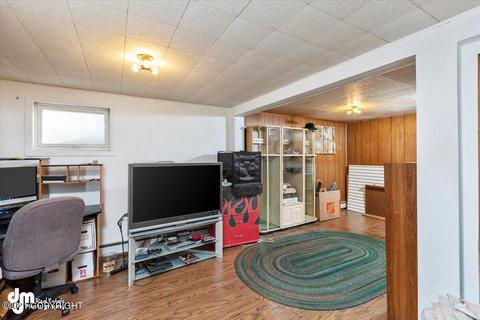 4535 E 8th Ave, Anchorage, AK 99508 photo 26