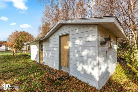 4535 E 8th Ave, Anchorage, AK 99508 photo 35