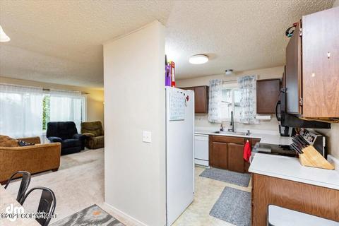 4535 E 8th Ave, Anchorage, AK 99508 photo 7