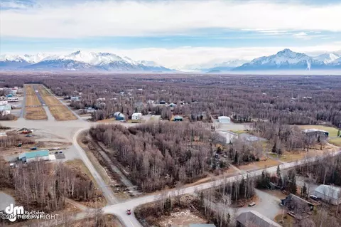 5209 E Hart Lake Loop, Wasilla, AK 99654 photo 4