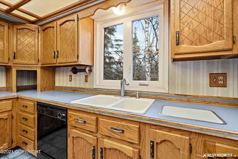 18640 Jamie Dr, Eagle River, AK 99577 photo 18