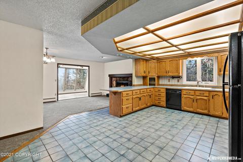 18640 Jamie Dr, Eagle River, AK 99577 photo 6