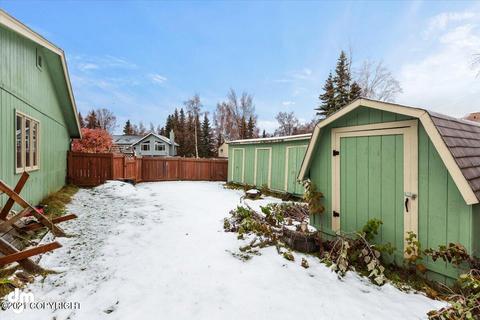 9645 Dinaaka Dr, Eagle River, AK 99577 photo 10