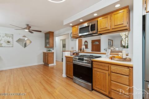 3525 E 16th Ave, Anchorage, AK 99508 photo 6