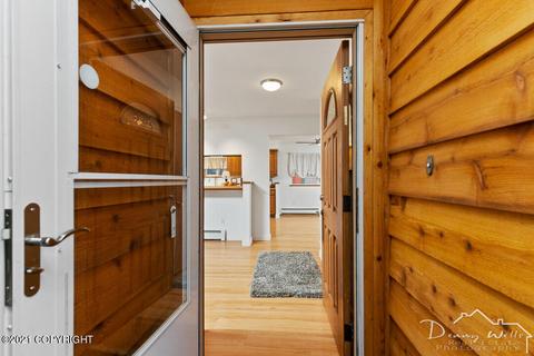 3525 E 16th Ave, Anchorage, AK 99508 photo 5