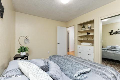 3525 E 16th Ave, Anchorage, AK 99508 photo 14