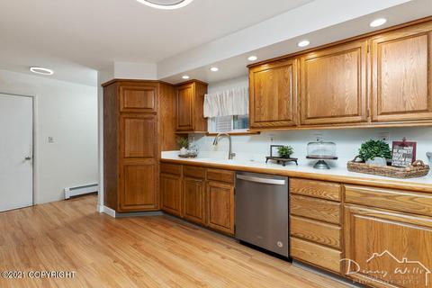 3525 E 16th Ave, Anchorage, AK 99508 photo 7