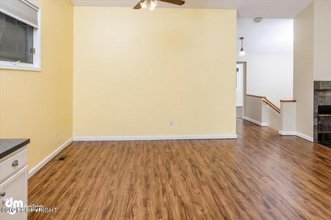 9305 Hall Cir, Eagle River, AK 99577 photo 11