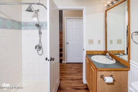 9305 Hall Cir, Eagle River, AK 99577 photo 25