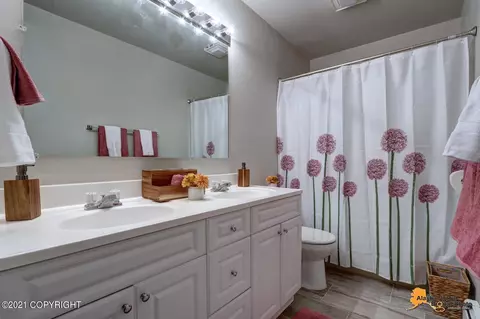 2020 E 72nd Ave, Anchorage, AK 99507 photo 25