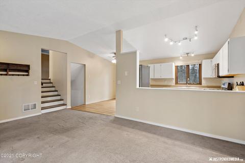 500 E Barra Loop, Wasilla, AK 99654 photo 9