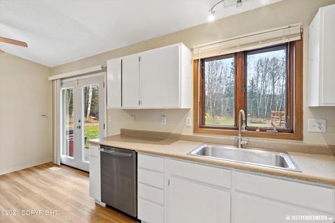 500 E Barra Loop, Wasilla, AK 99654 photo 12