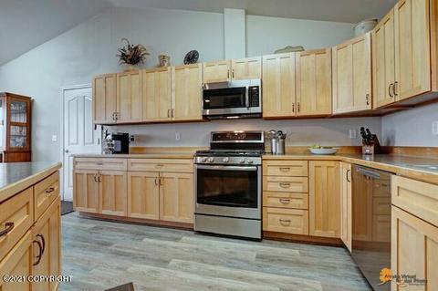 18949 Elnora Ln, Eagle River, AK 99577 photo 17
