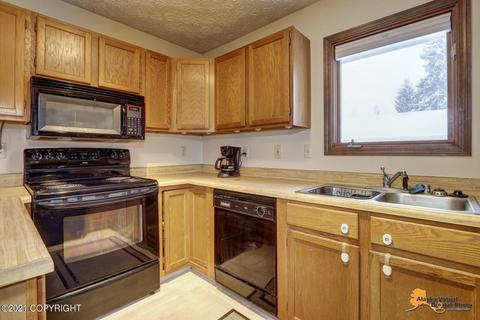 9700 Newhaven Loop, Anchorage, AK 99507 photo 7