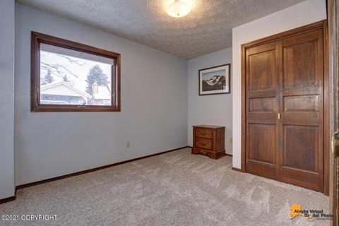 9700 Newhaven Loop, Anchorage, AK 99507 photo 18