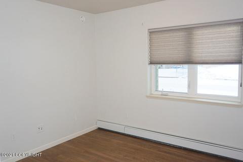 2720 Ruby Ave, Fairbanks, AK 99709 photo 9