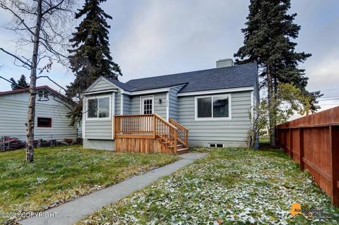 325 E Manor Ave, Anchorage, AK 99501 photo 1