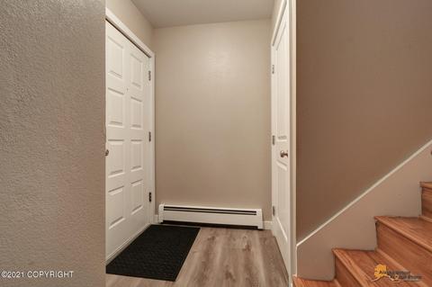 819 Merlin Loop, Anchorage, AK 99518 photo 7