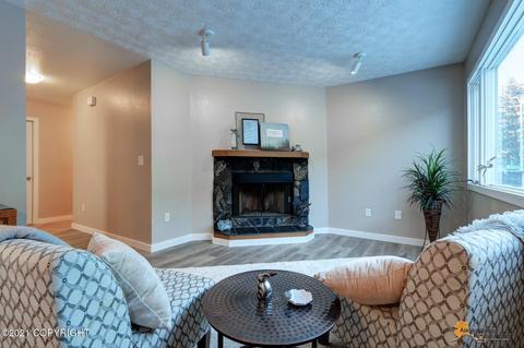 819 Merlin Loop, Anchorage, AK 99518 photo 10
