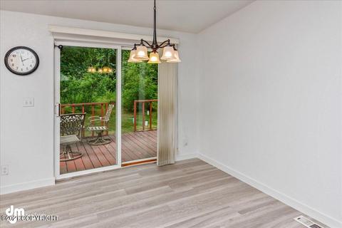 21234 Jayhawk Dr, Chugiak, AK 99567 photo 8