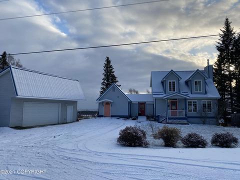 385 E Fairview Ave, Homer, AK 99603 photo 1