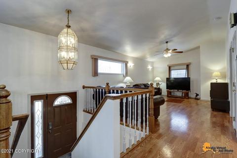 8015 E 3rd Ave, Anchorage, AK 99504 photo 10