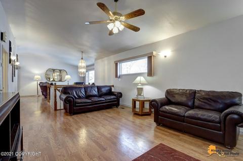 8015 E 3rd Ave, Anchorage, AK 99504 photo 13