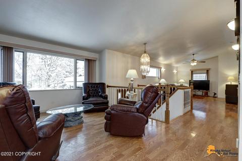 8015 E 3rd Ave, Anchorage, AK 99504 photo 14